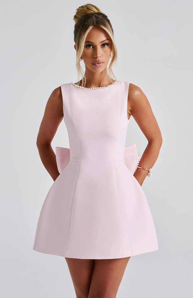 Yareli | Elegant Bow Dress