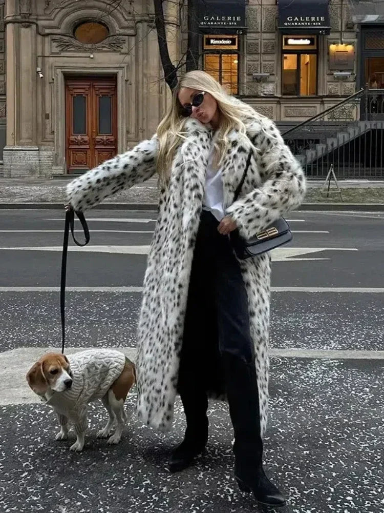 Vandler | Luxe Leopard Coat