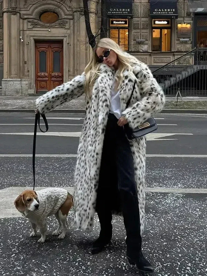 Vandler | Luxe Leopard Coat