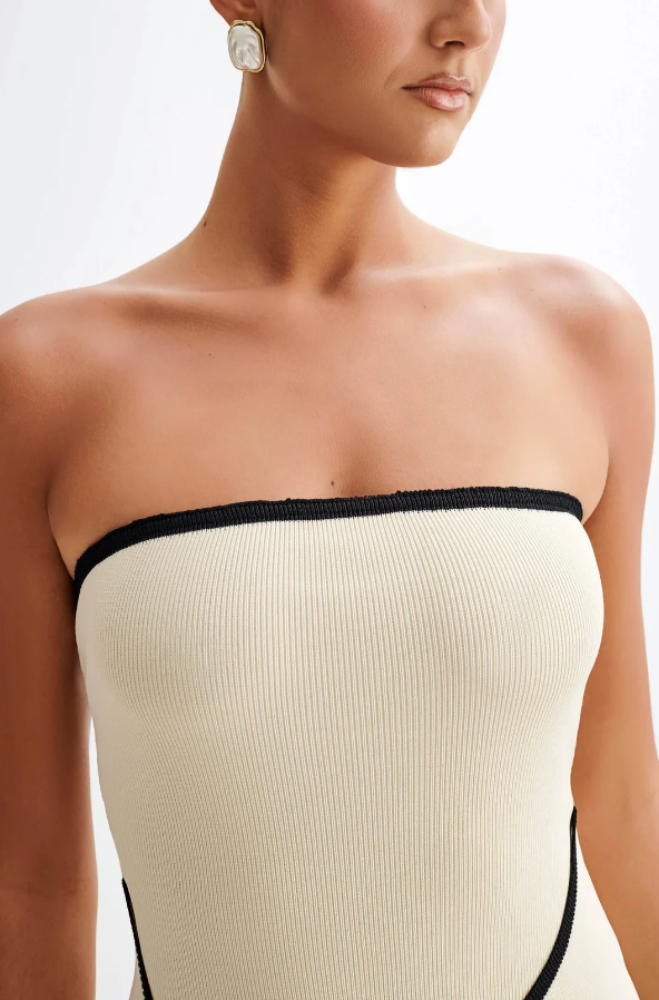 Abigail | Flattering Knit Dress