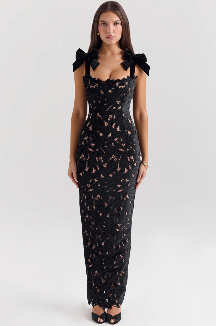 Erin | Romantic Lace Dress