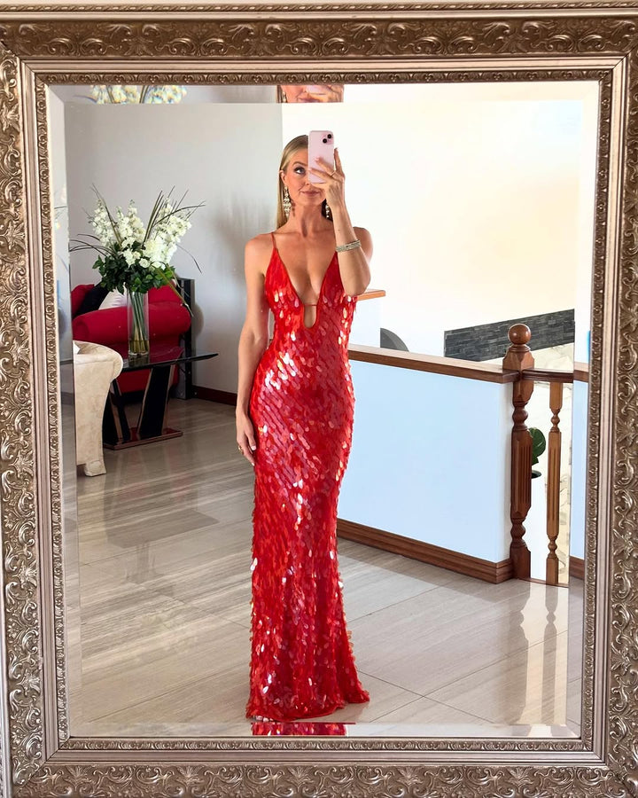 Matilda | Dazzling Sequin Gown