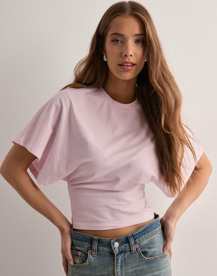 Azari | Oversized Minimalistic Tee